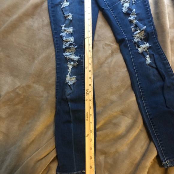 YMI “ripped” jeans. Womens - Picture 3 of 8